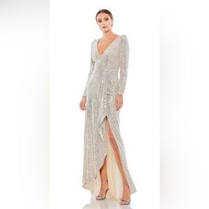 Ieena for Mac Duggal SEQUIN faux WRAP EVENING GOWN size 8 New